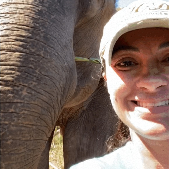 Meet your Posher, Kelly - Picture 3 of 15